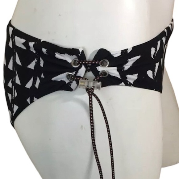 Dolce Vita Black Punk Zulu Grommet Loop Side Tie Accent Bikini Swim Bottom New! - Picture 5 of 6
